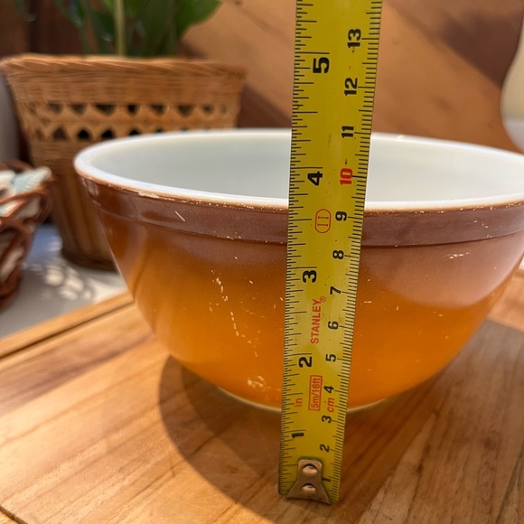 S/3 Vintage Pyrex bowls *imperfect* - Picture 7 of 16